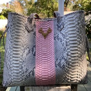 TAXIDERMY Large Liz Tote